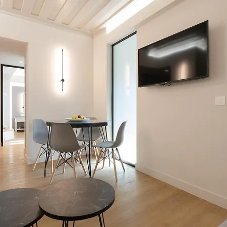 Aparthotel Hanim Boutique 4*