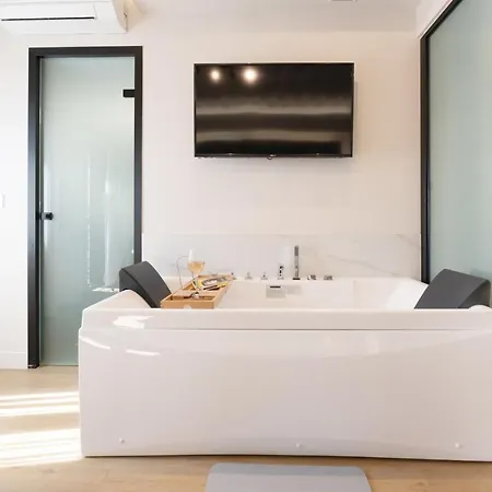 Aparthotel Hanim Boutique 4*