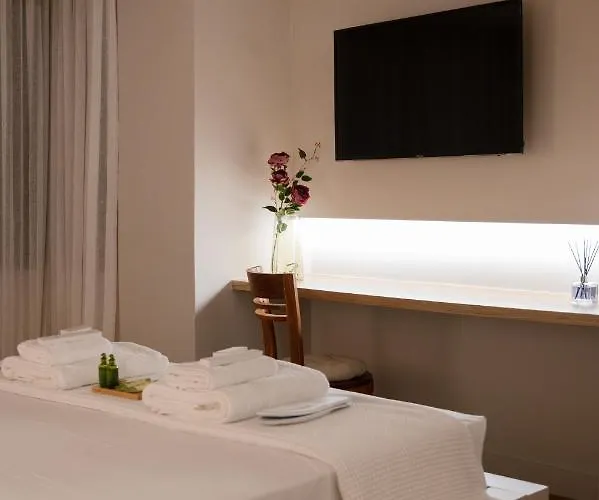 Hanim Boutique Aparthotel 4*