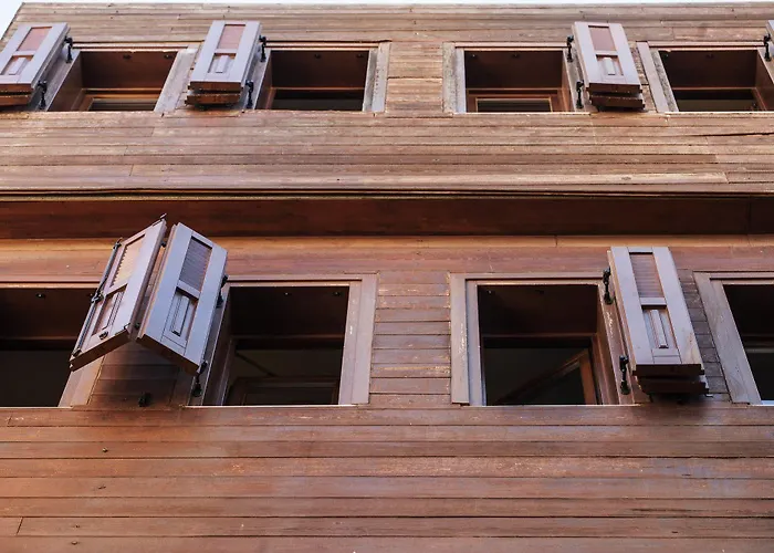 Hanim Boutique Aparthotel 4*